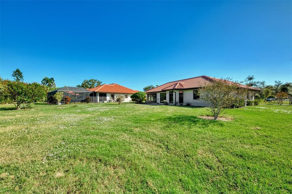 Activo con contrato: $389,900 (2 camas, 2 baños, 1229 Pies cuadrados)