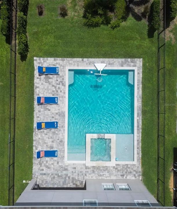 For Sale: $749,000 (6 beds, 6 baths, 3317 Square Feet)