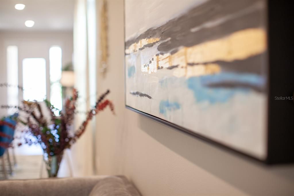 For Sale: $749,000 (6 beds, 6 baths, 3317 Square Feet)