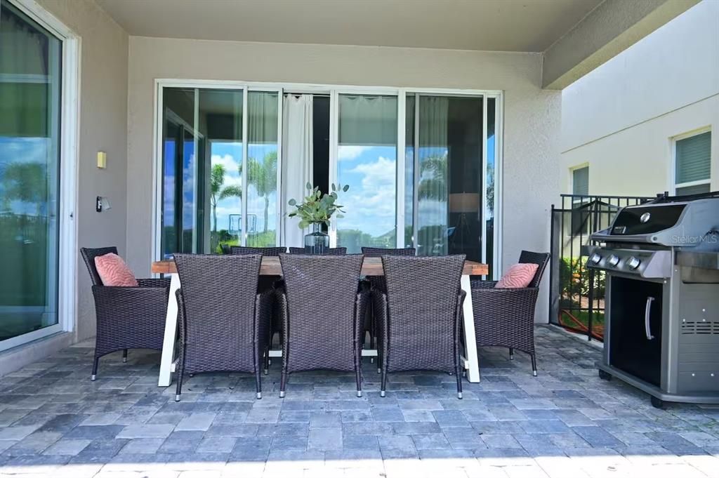 For Sale: $749,000 (6 beds, 6 baths, 3317 Square Feet)