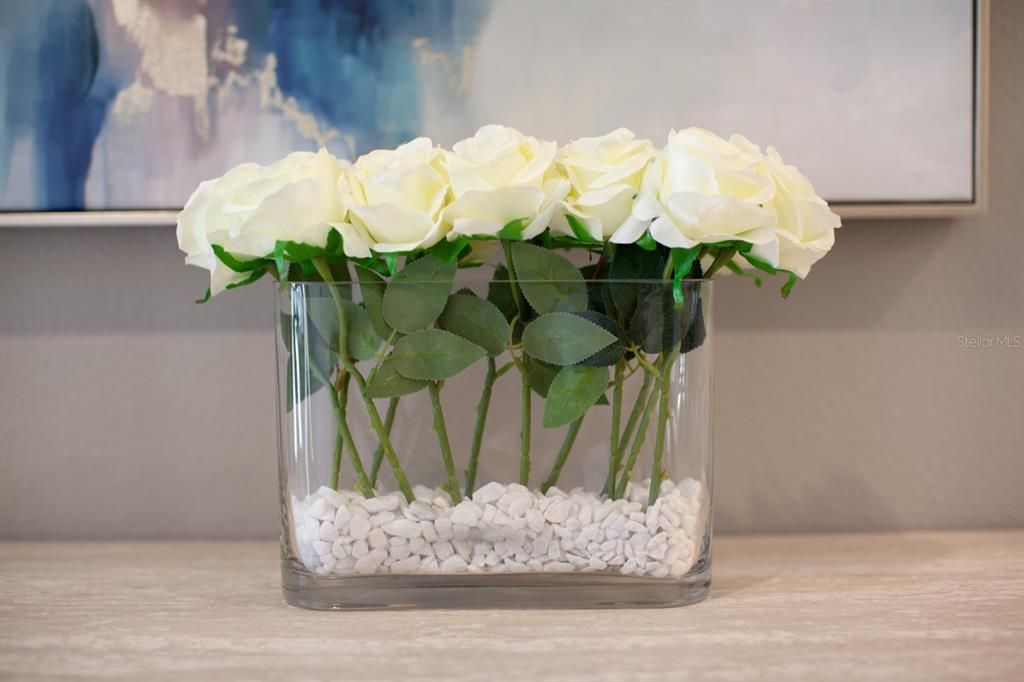 For Sale: $749,000 (6 beds, 6 baths, 3317 Square Feet)