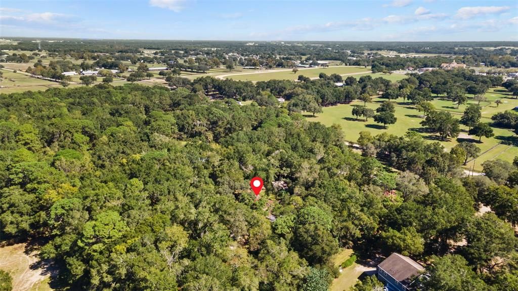 Activo con contrato: $425,000 (6 camas, 4 baños, 4872 Pies cuadrados)