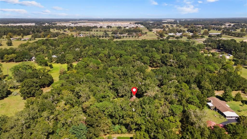 Activo con contrato: $425,000 (6 camas, 4 baños, 4872 Pies cuadrados)