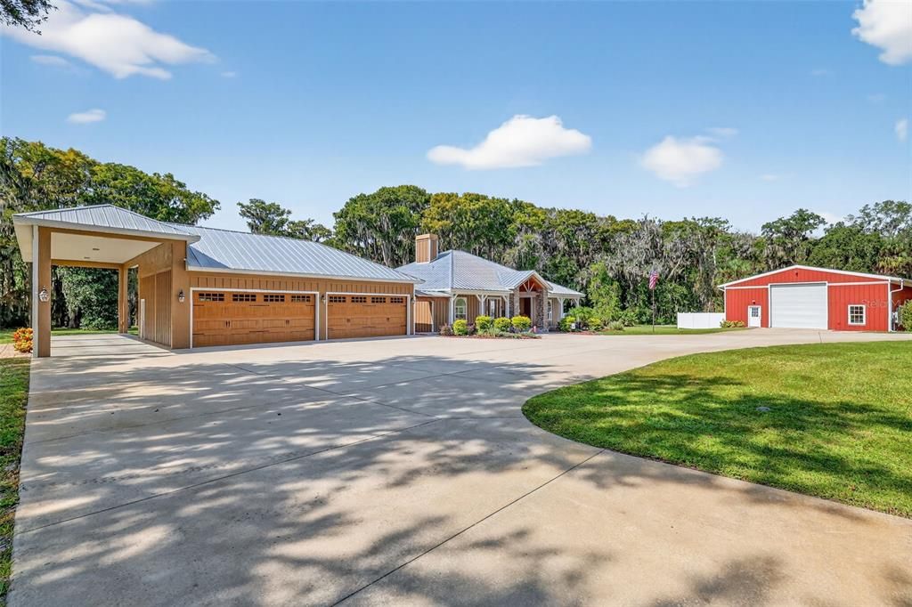 Под контрактом: $1,599,000 (3 спален, 4 ванн, 2496 Квадратных фут)