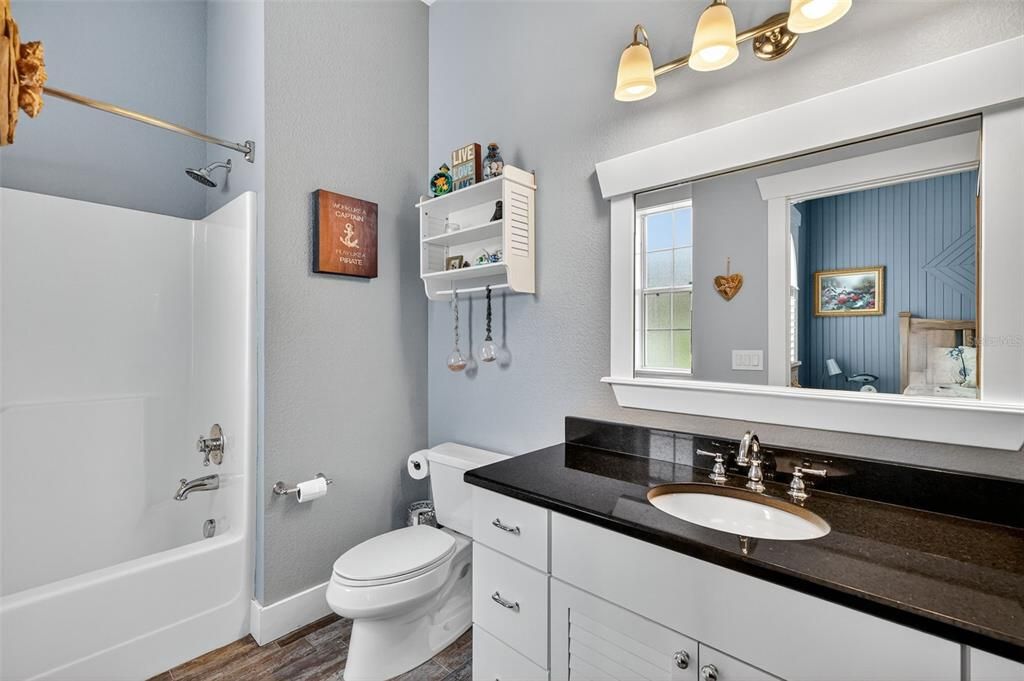 Под контрактом: $1,599,000 (3 спален, 4 ванн, 2496 Квадратных фут)