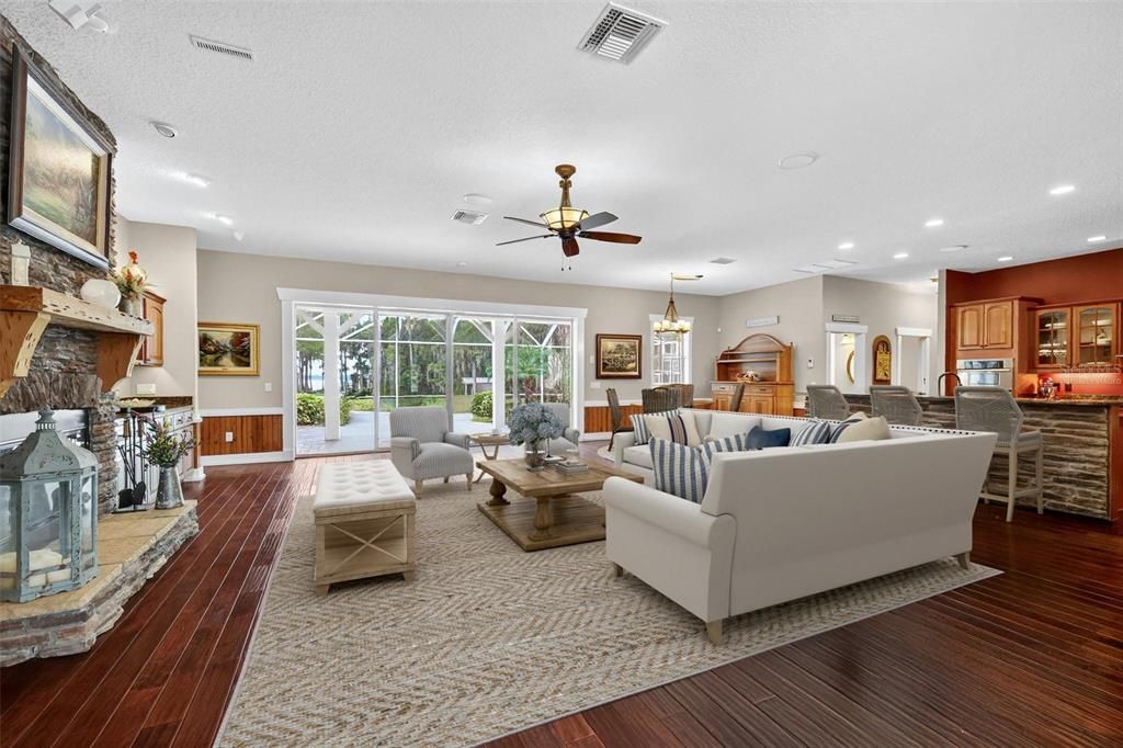 Под контрактом: $1,599,000 (3 спален, 4 ванн, 2496 Квадратных фут)