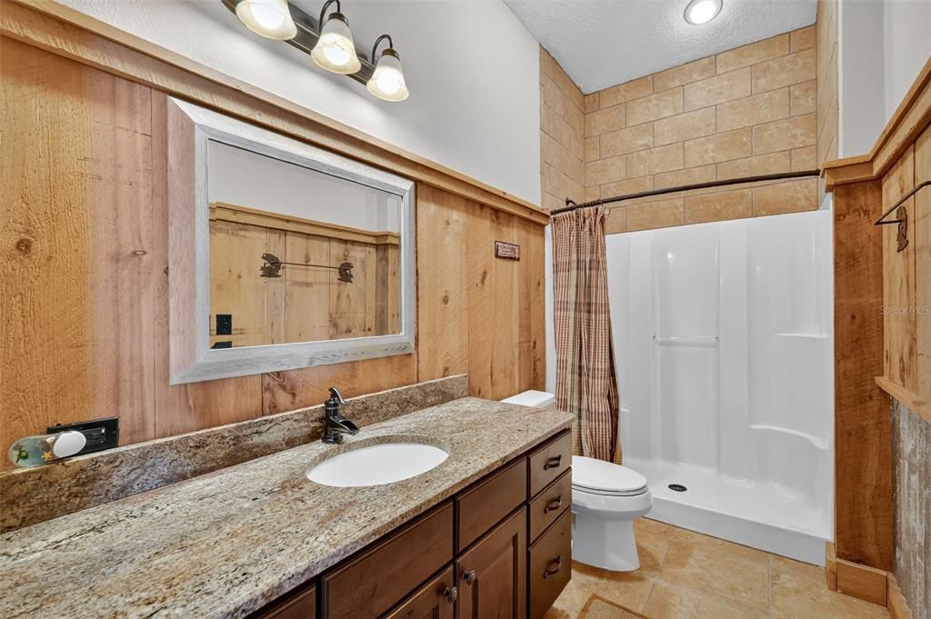 Под контрактом: $1,599,000 (3 спален, 4 ванн, 2496 Квадратных фут)