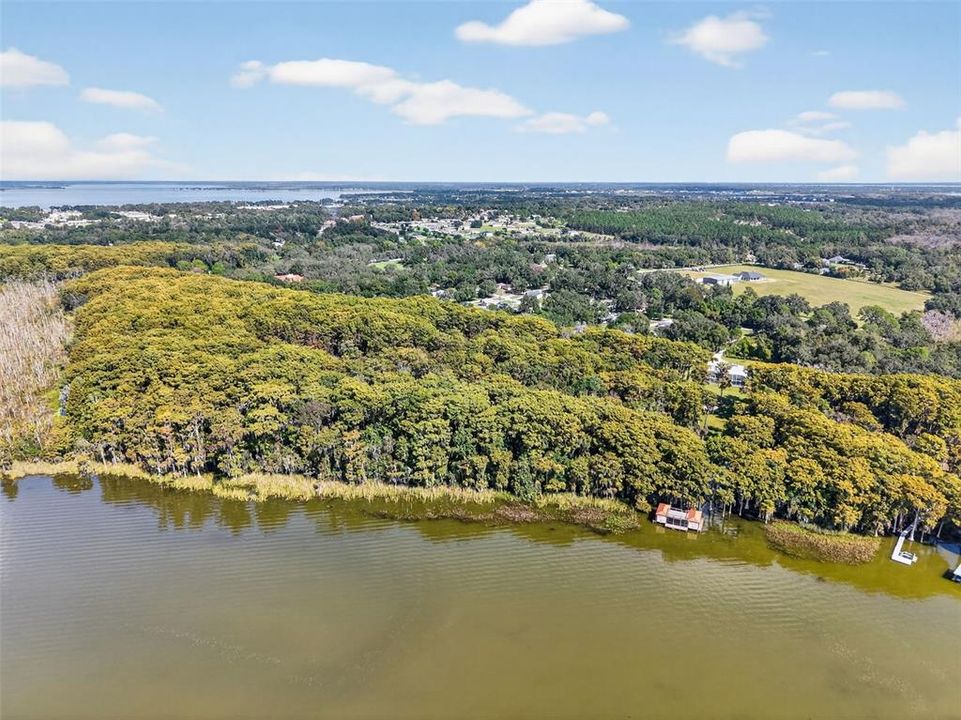 Под контрактом: $1,599,000 (3 спален, 4 ванн, 2496 Квадратных фут)