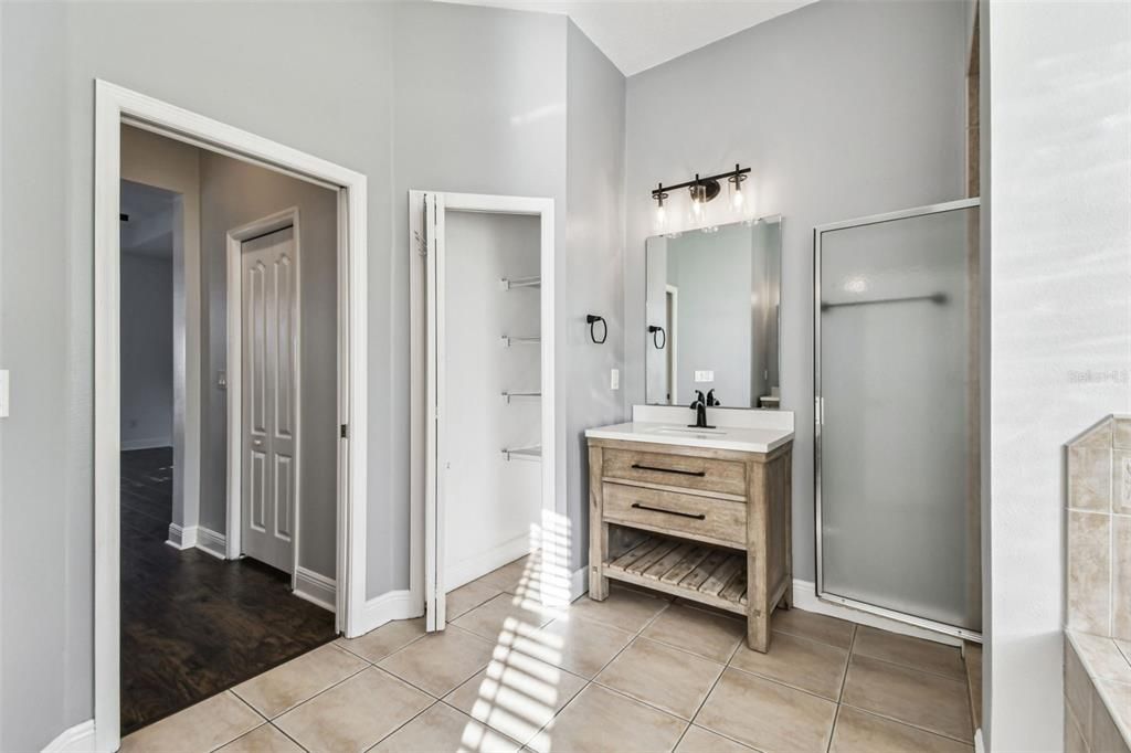 For Sale: $629,999 (3 beds, 2 baths, 2089 Square Feet)