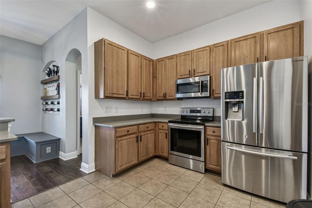 For Sale: $629,999 (3 beds, 2 baths, 2089 Square Feet)