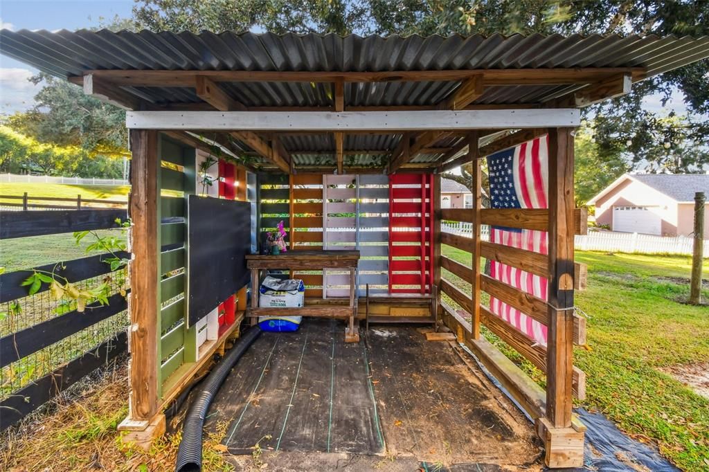 For Sale: $629,999 (3 beds, 2 baths, 2089 Square Feet)