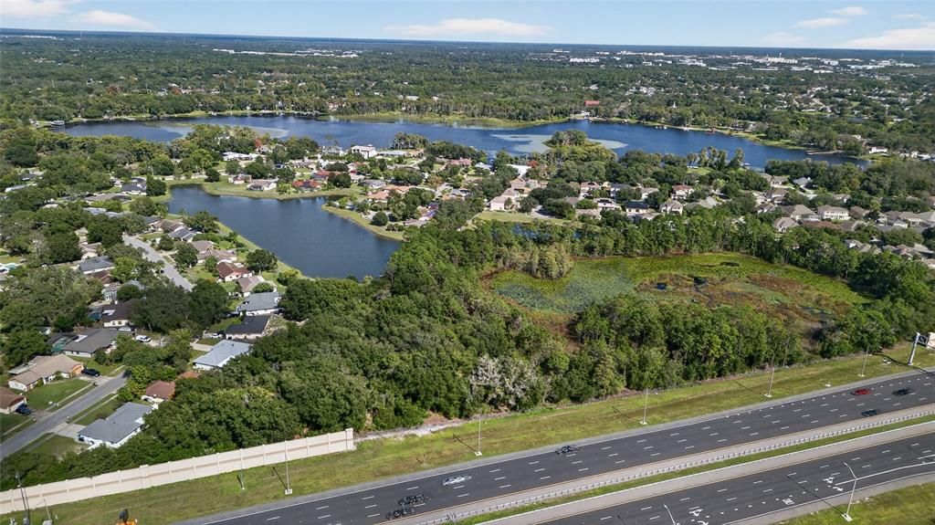 合同活跃: $249,000 (2.41 acres)