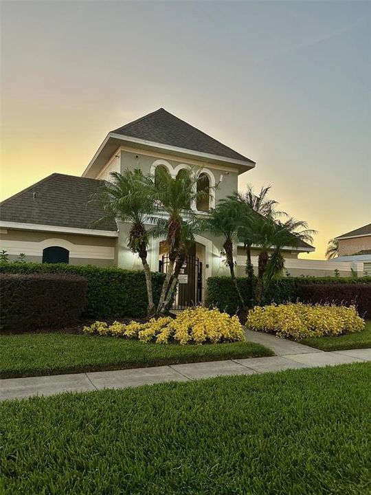 For Sale: $495,000 (4 beds, 2 baths, 2195 Square Feet)