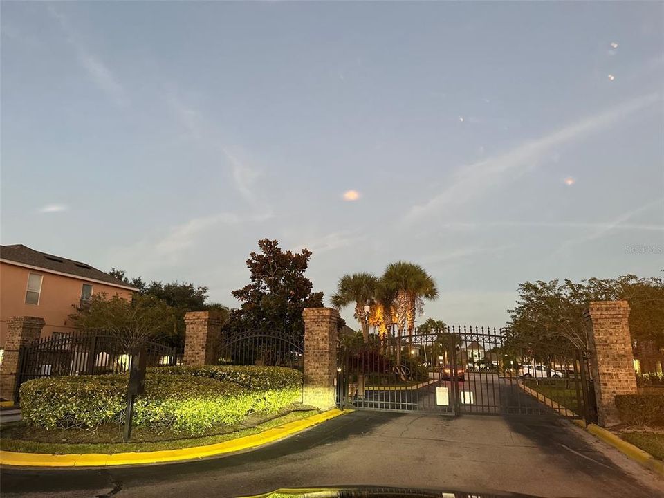 For Sale: $495,000 (4 beds, 2 baths, 2195 Square Feet)