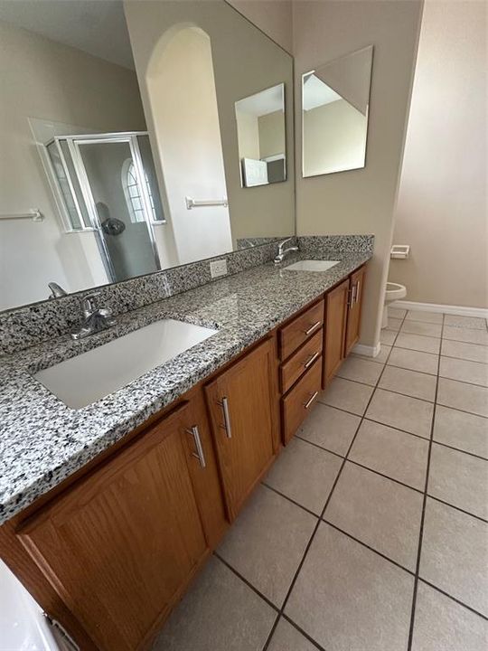 For Sale: $495,000 (4 beds, 2 baths, 2195 Square Feet)