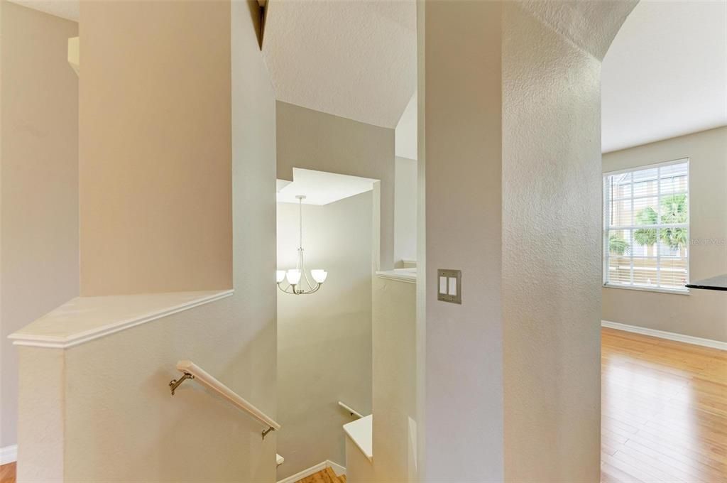 出租: $3,100 (3 贝兹, 2 浴室, 1714 平方英尺)