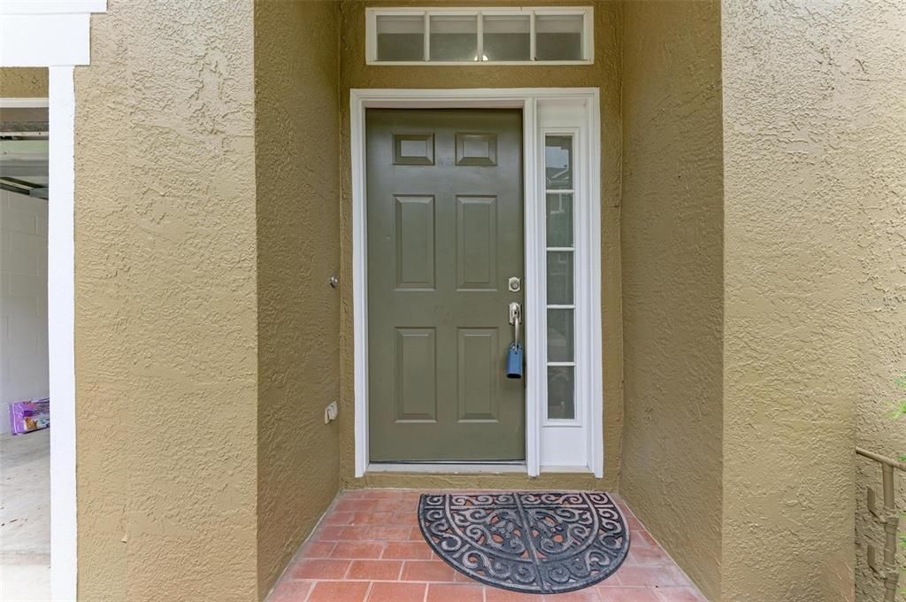 出租: $3,100 (3 贝兹, 2 浴室, 1714 平方英尺)