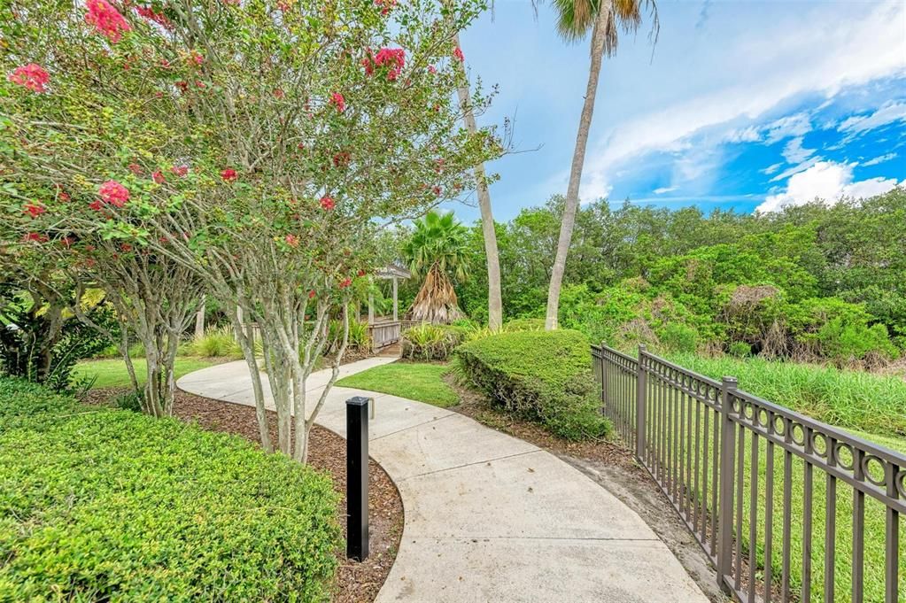 出租: $3,100 (3 贝兹, 2 浴室, 1714 平方英尺)