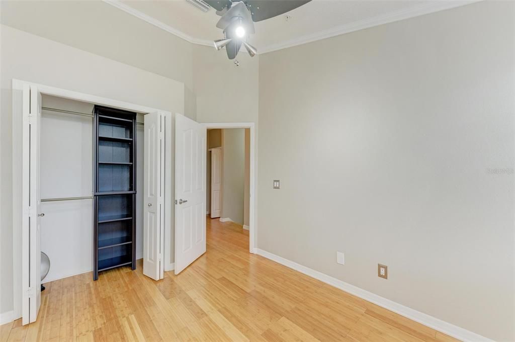 出租: $3,100 (3 贝兹, 2 浴室, 1714 平方英尺)