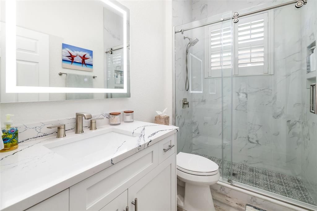 Под контрактом: $997,500 (4 спален, 3 ванн, 2660 Квадратных фут)