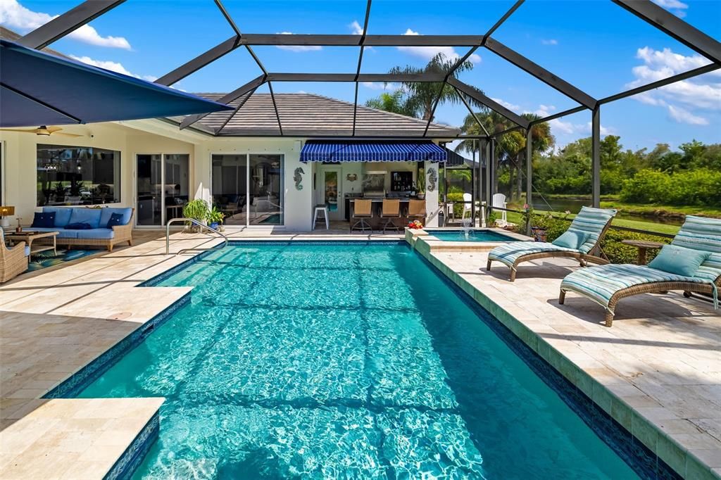 Под контрактом: $997,500 (4 спален, 3 ванн, 2660 Квадратных фут)