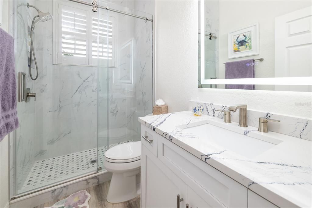 Под контрактом: $997,500 (4 спален, 3 ванн, 2660 Квадратных фут)