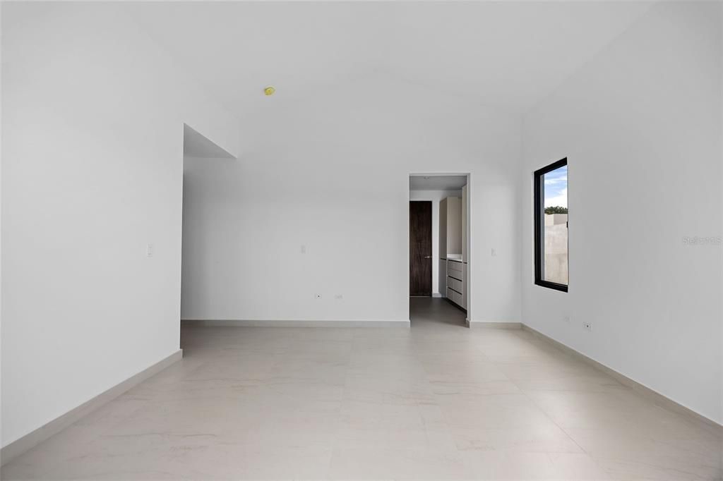 For Sale: $2,475,000 (4 beds, 4 baths, 0 Square Feet)