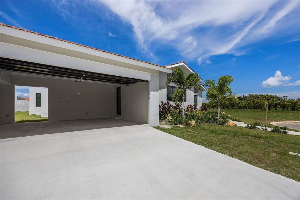 For Sale: $2,475,000 (4 beds, 4 baths, 0 Square Feet)