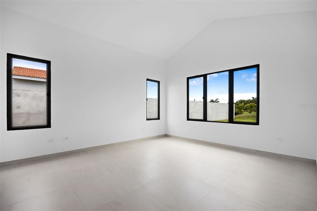 For Sale: $2,475,000 (4 beds, 4 baths, 0 Square Feet)