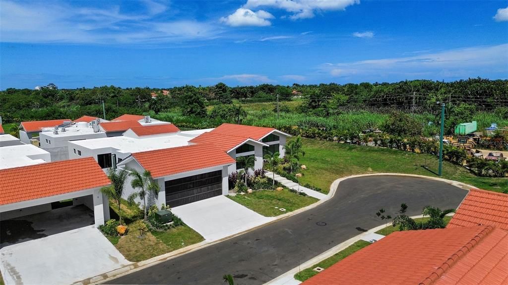 For Sale: $2,475,000 (4 beds, 4 baths, 0 Square Feet)