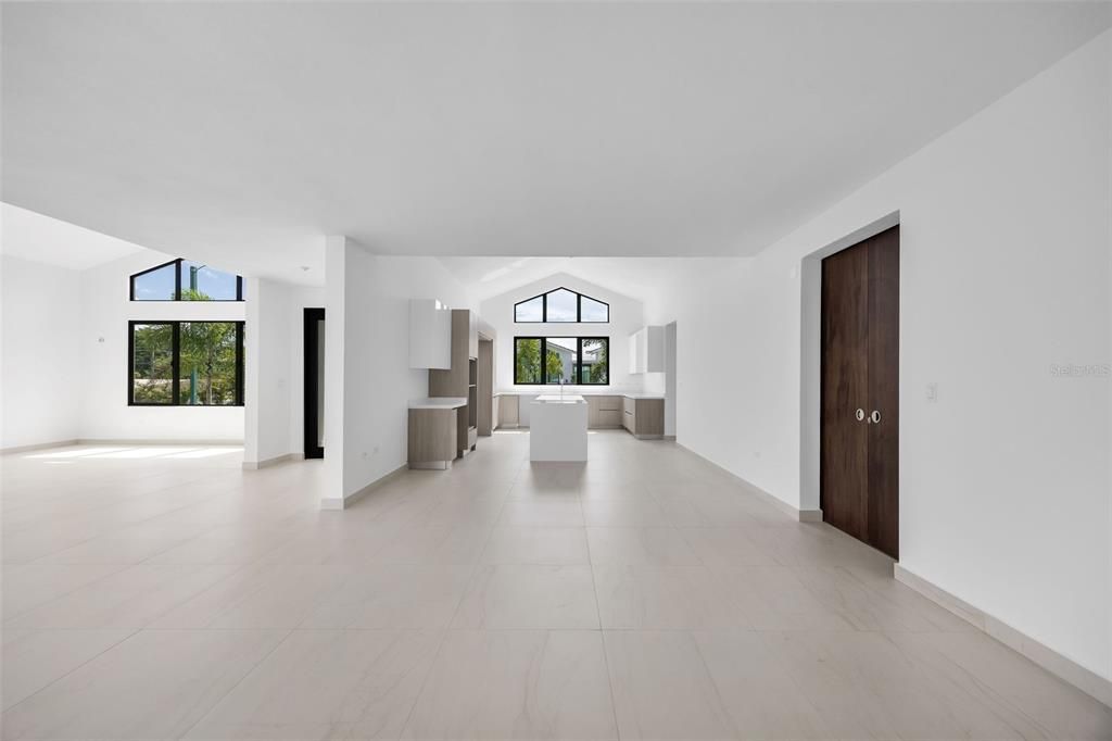 For Sale: $2,475,000 (4 beds, 4 baths, 0 Square Feet)