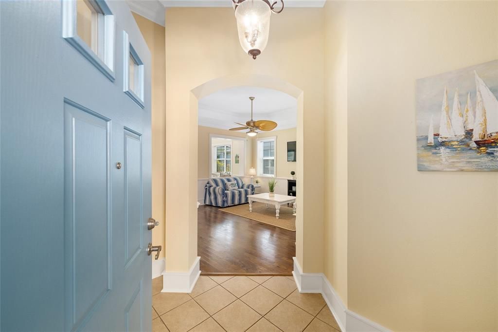 Active With Contract: $750,000 (3 beds, 2 baths, 1813 Square Feet)