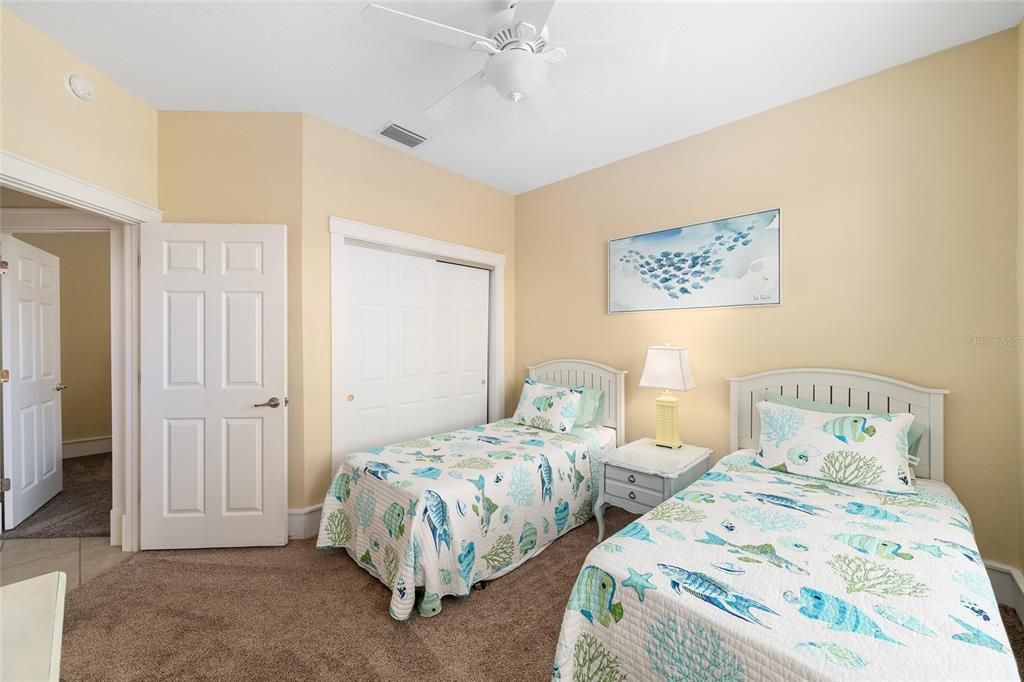 Active With Contract: $750,000 (3 beds, 2 baths, 1813 Square Feet)