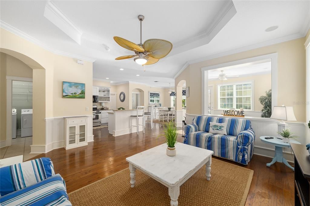 Active With Contract: $750,000 (3 beds, 2 baths, 1813 Square Feet)