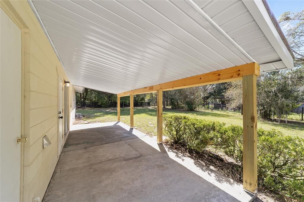 Activo con contrato: $249,900 (3 camas, 1 baños, 1469 Pies cuadrados)