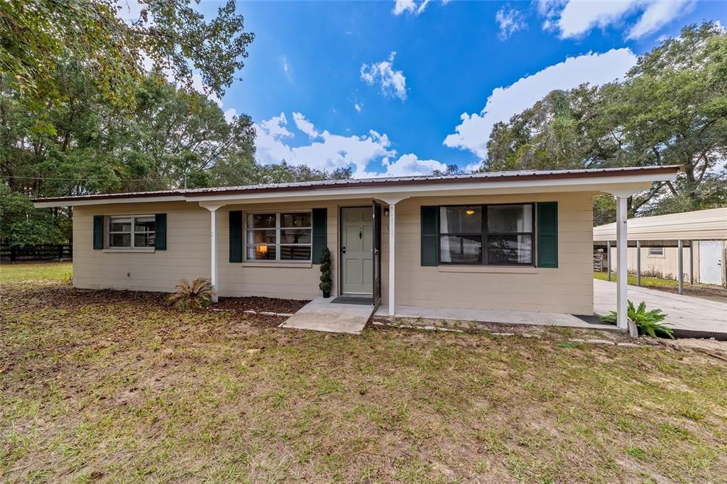 Activo con contrato: $249,900 (3 camas, 1 baños, 1469 Pies cuadrados)