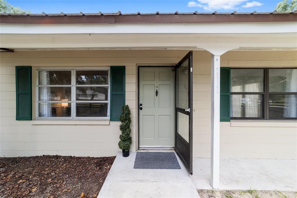 Activo con contrato: $249,900 (3 camas, 1 baños, 1469 Pies cuadrados)