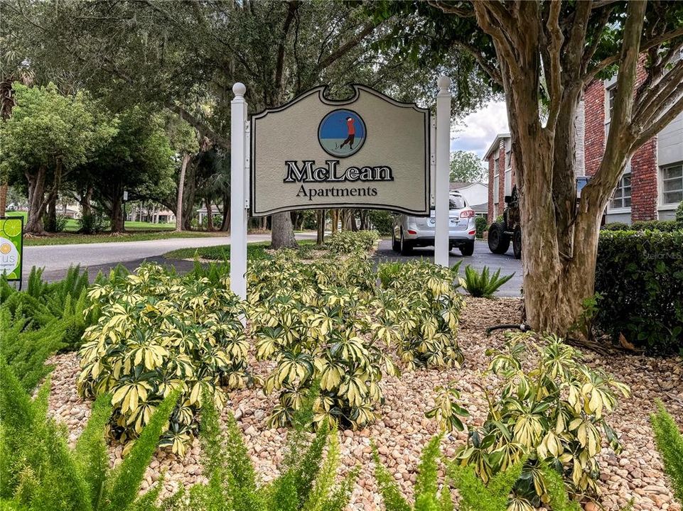 For Rent: $1,475 (2 beds, 1 baths, 900 Square Feet)