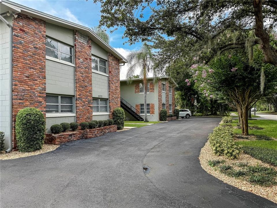 For Rent: $1,475 (2 beds, 1 baths, 900 Square Feet)