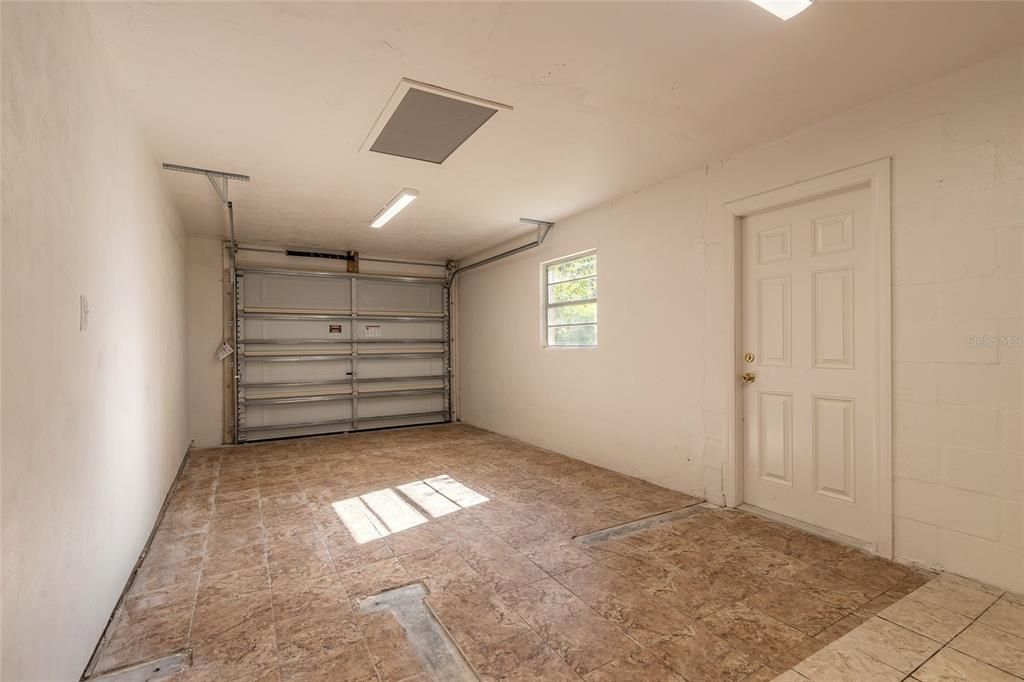 En Venta: $210,000 (3 camas, 2 baños, 1000 Pies cuadrados)