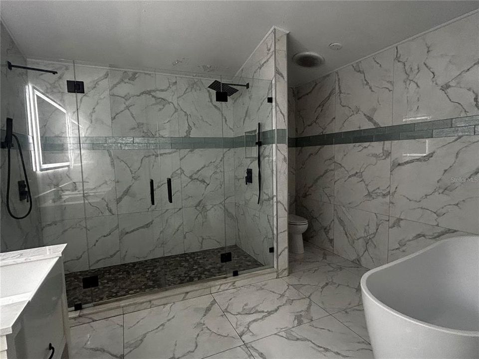 出租: $2,680 (3 贝兹, 2 浴室, 1704 平方英尺)