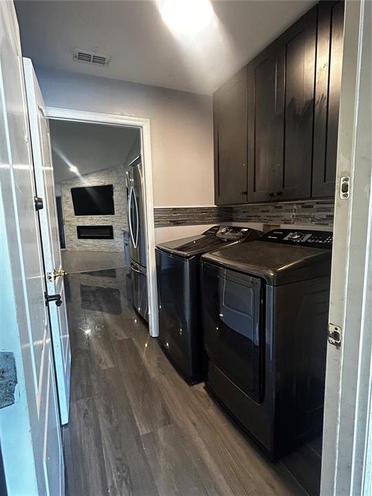 出租: $2,680 (3 贝兹, 2 浴室, 1704 平方英尺)