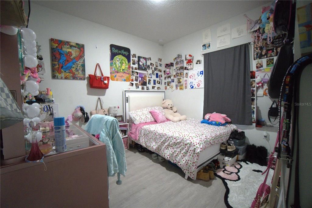 For Sale: $324,900 (4 beds, 2 baths, 1758 Square Feet)