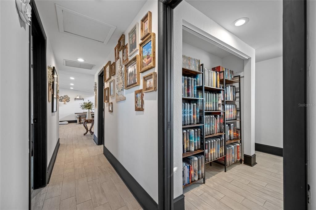 Activo con contrato: $610,000 (4 camas, 2 baños, 1901 Pies cuadrados)