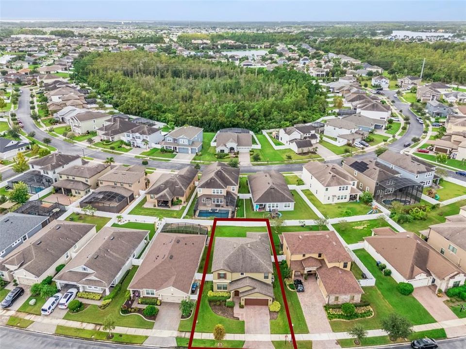 Activo con contrato: $595,000 (4 camas, 3 baños, 2819 Pies cuadrados)