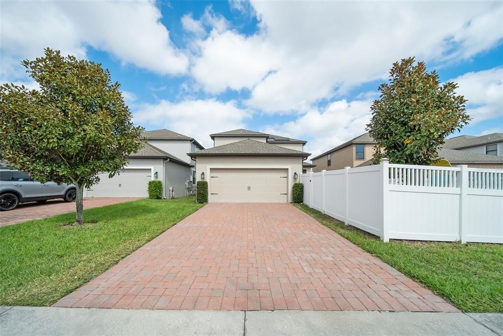 待售: $599,999 (6 贝兹, 3 浴室, 2626 平方英尺)