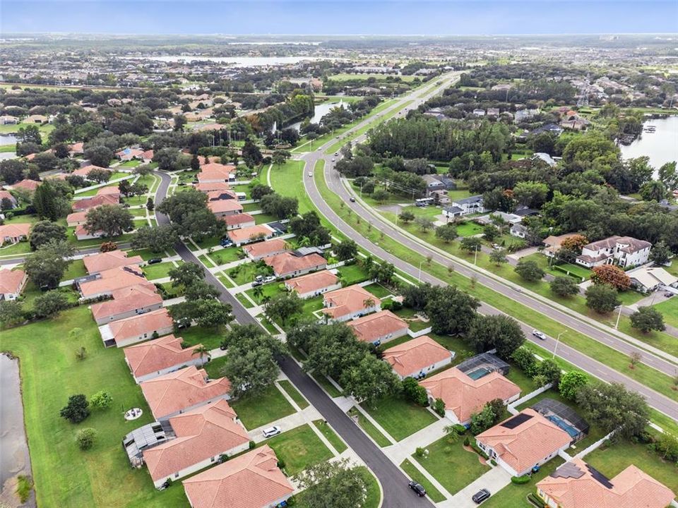 En Venta: $759,900 (4 camas, 3 baños, 2622 Pies cuadrados)