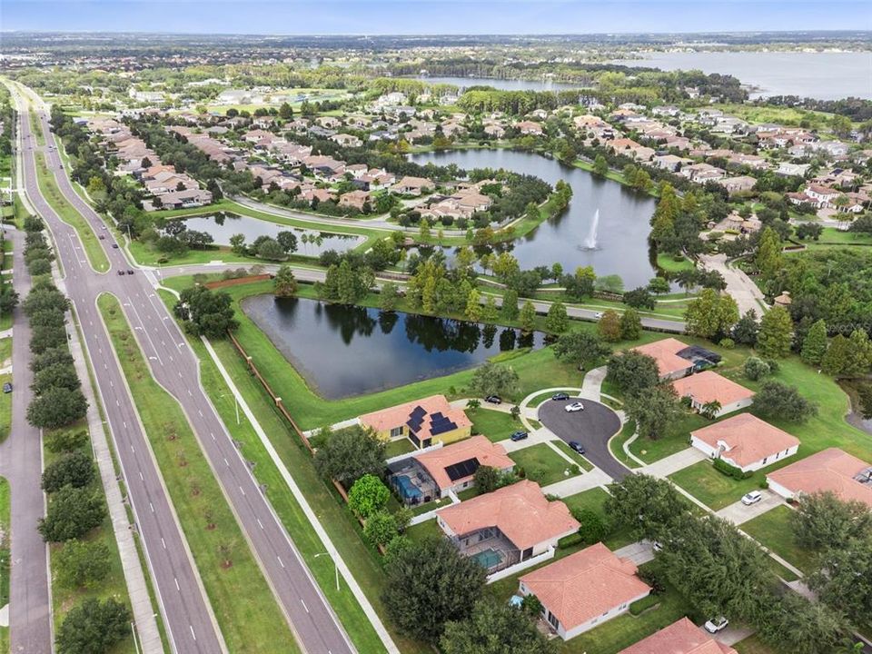 En Venta: $759,900 (4 camas, 3 baños, 2622 Pies cuadrados)