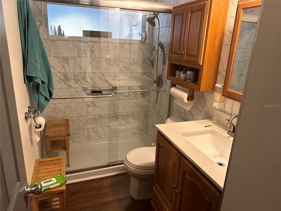 For Sale: $372,000 (4 beds, 2 baths, 1704 Square Feet)