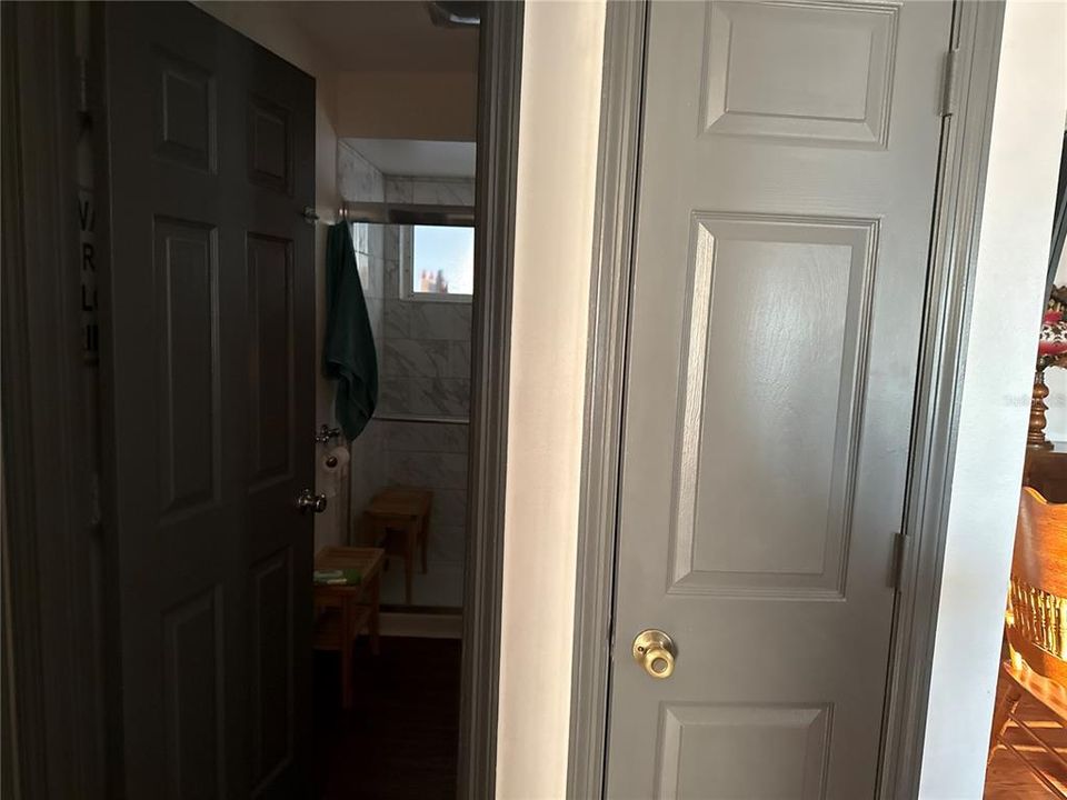 For Sale: $372,000 (4 beds, 2 baths, 1704 Square Feet)